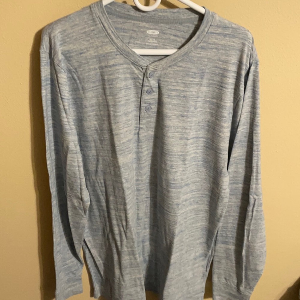 Old navy long sleeve